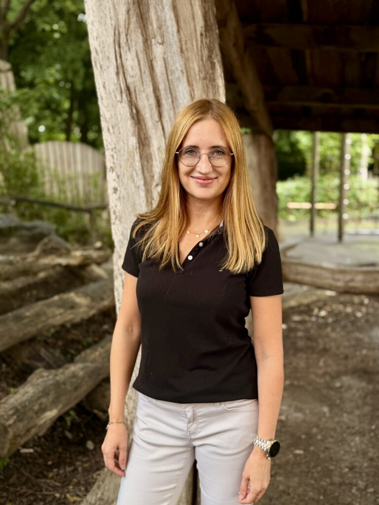 Frau Fischer